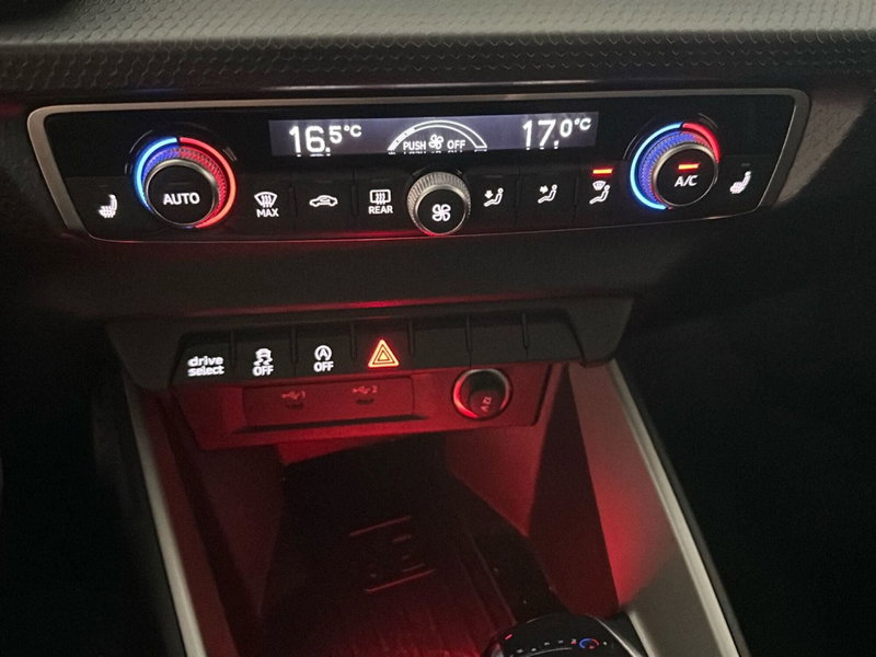 Audi A1 allstreet usata a Caserta (14)