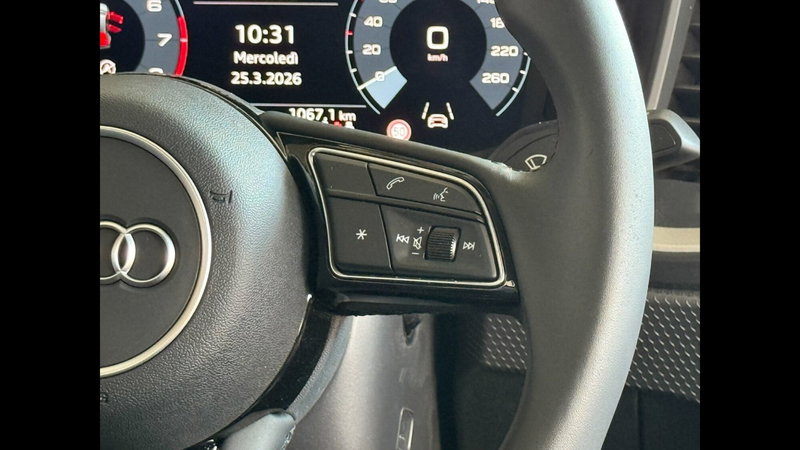 Audi A1 allstreet usata a Palermo (14)