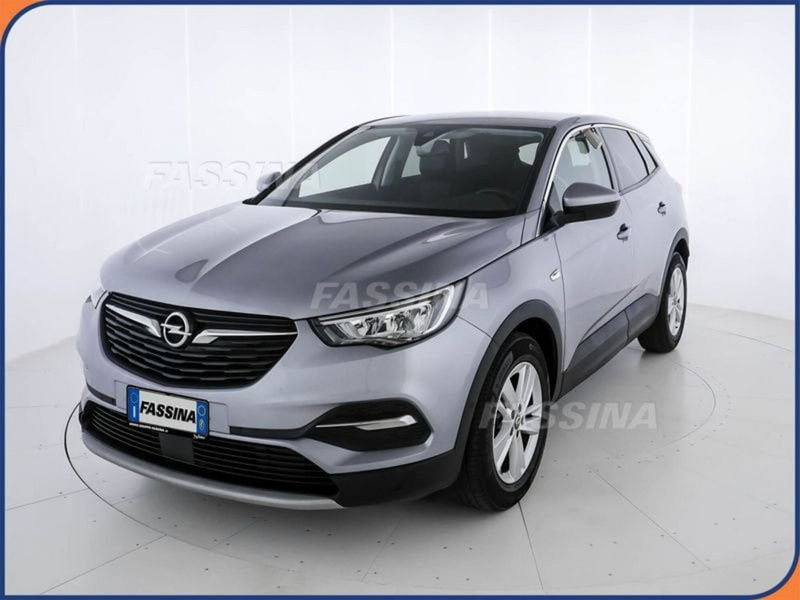 Opel Grandland X usata a Milano (3)