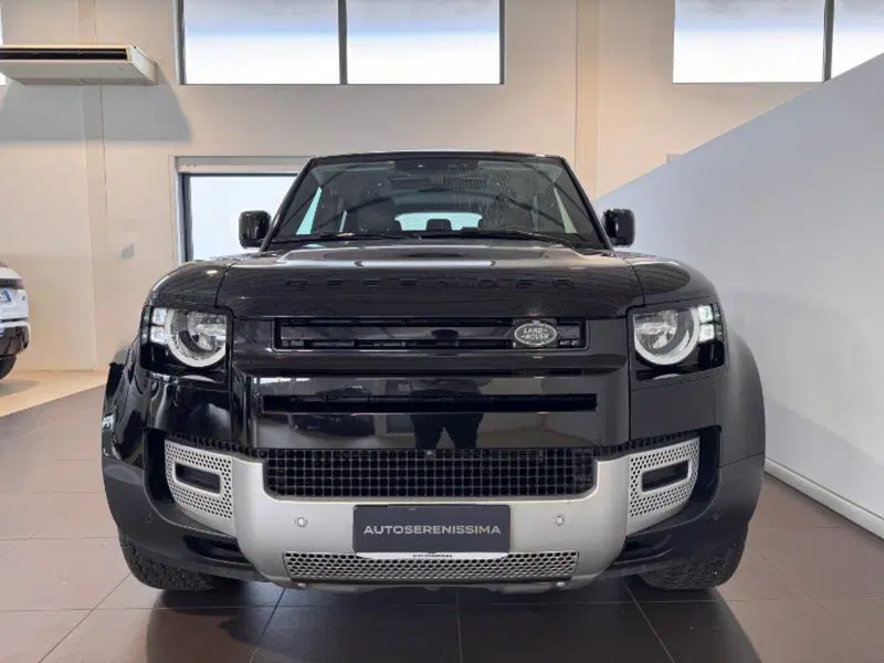 Land Rover Defender usata a Venezia (19)