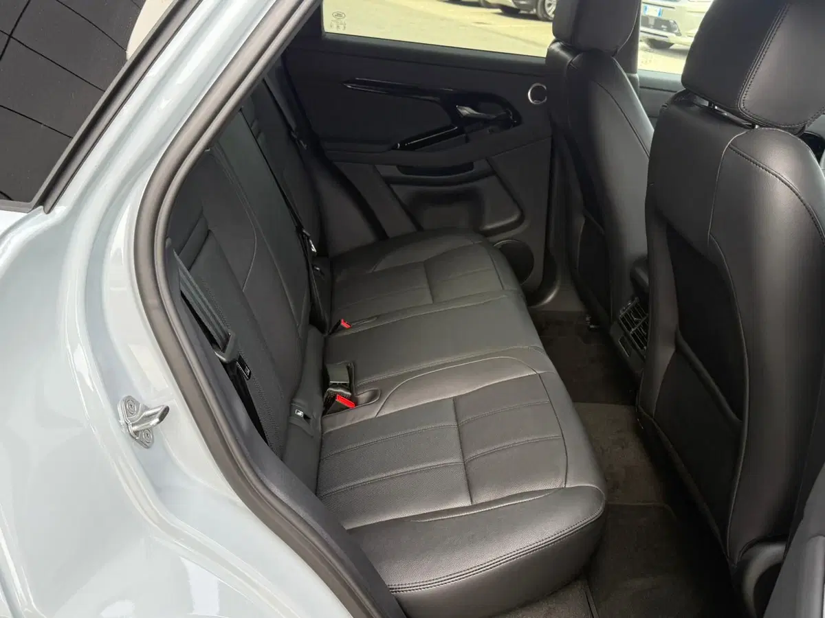 Land Rover Range Rover Evoque usata a Ascoli Piceno (5)