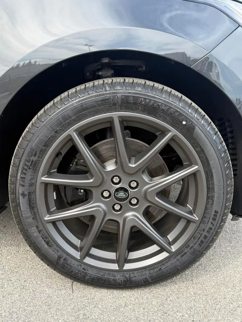 Land Rover Range Rover Velar usata a Ascoli Piceno (9)