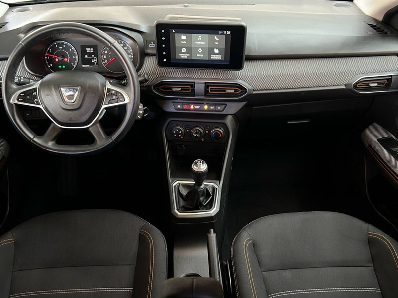 Dacia Sandero usata a Roma (11)