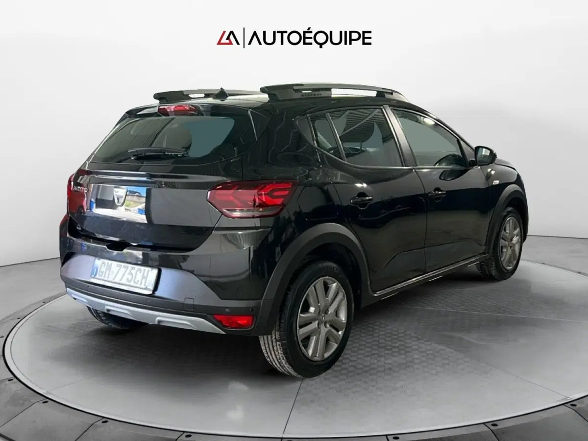 Dacia Sandero usata a Roma (5)