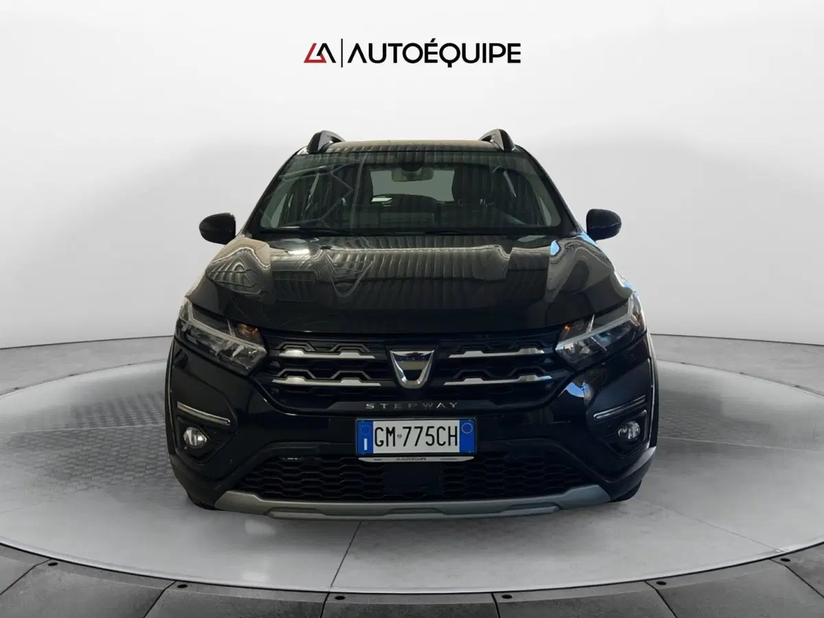 Dacia Sandero usata a Roma (8)