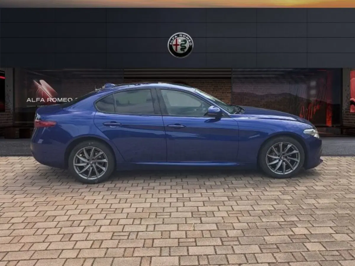 Alfa Romeo Giulia usata a Monza e Brianza (4)