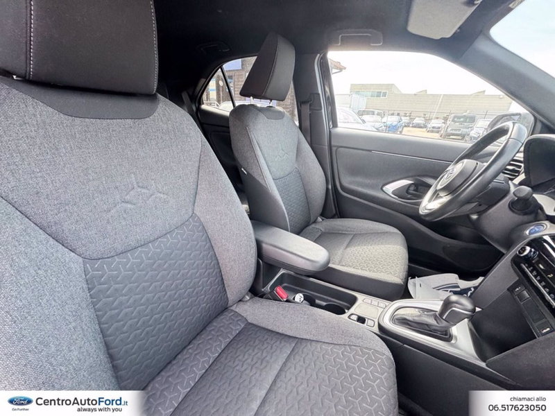 Toyota Yaris Cross usata a Roma (7)