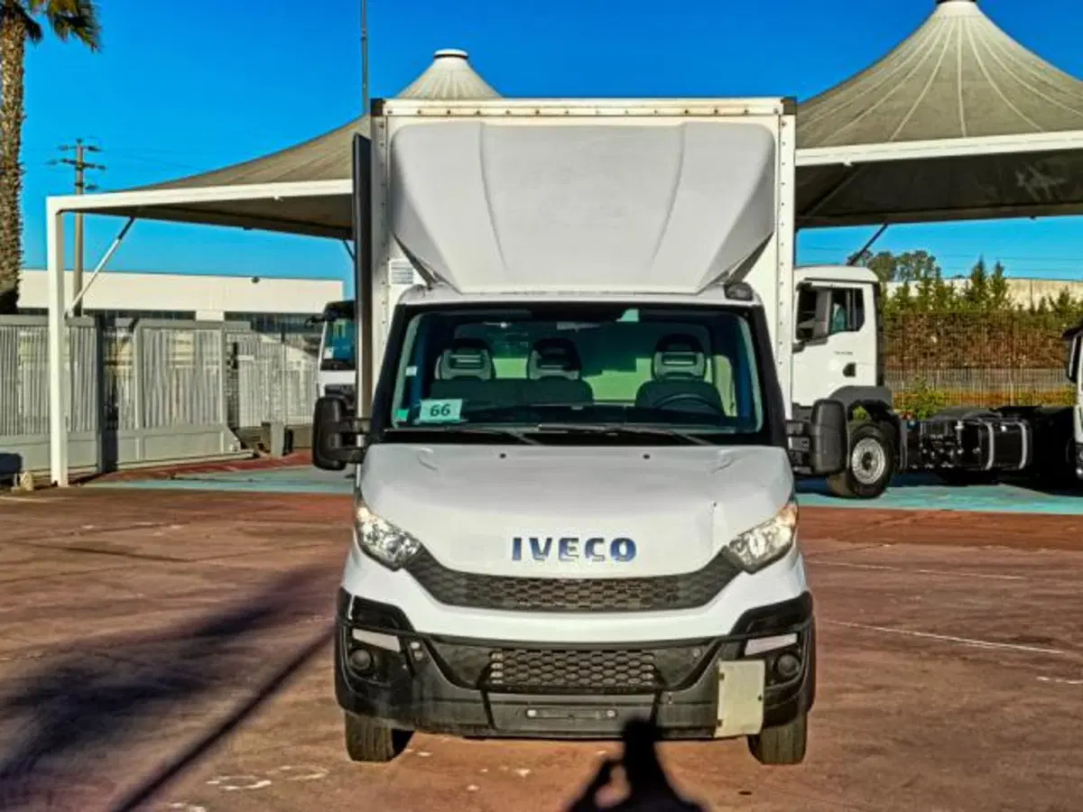 Iveco Daily Telaio usata a Lecce (2)