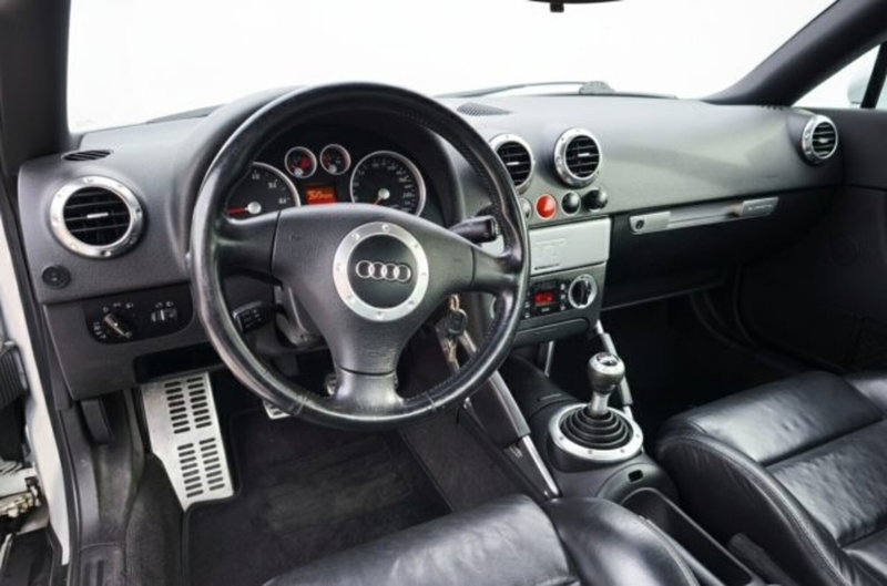 Audi TT Coupé usata a Firenze (7)