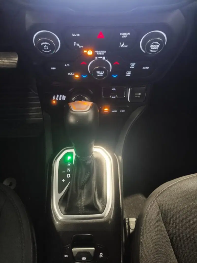 Jeep Renegade usata a Firenze (14)
