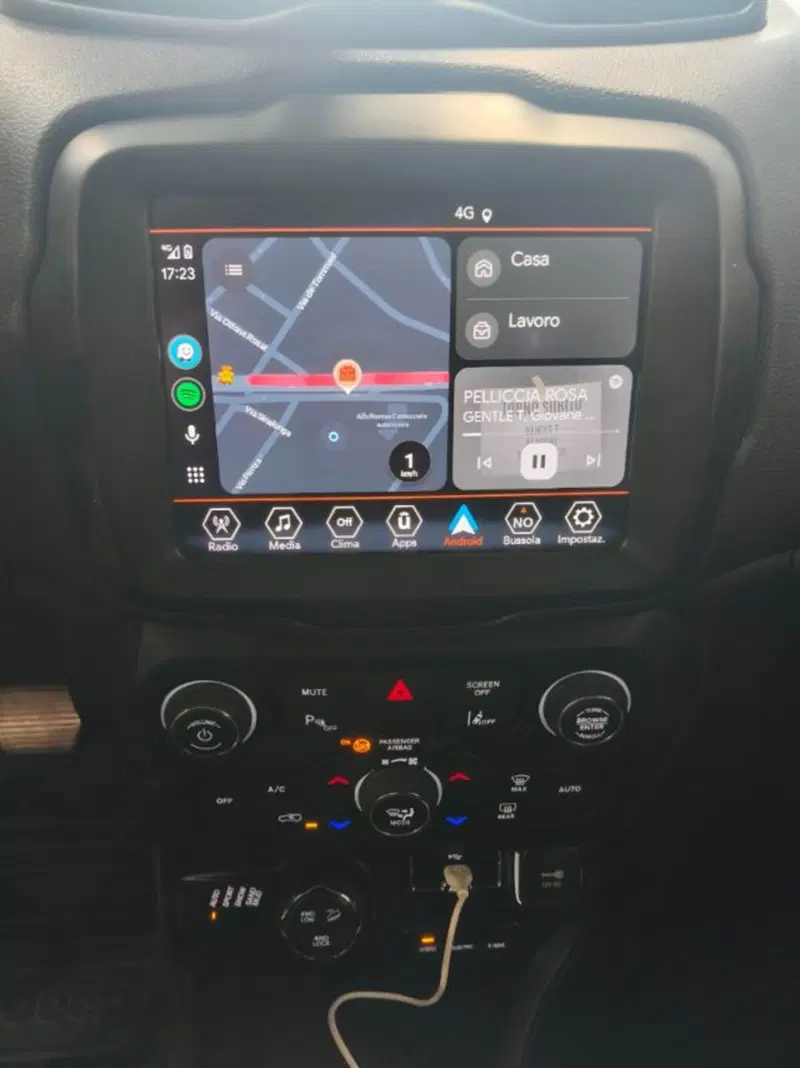 Jeep Renegade usata a Firenze (15)
