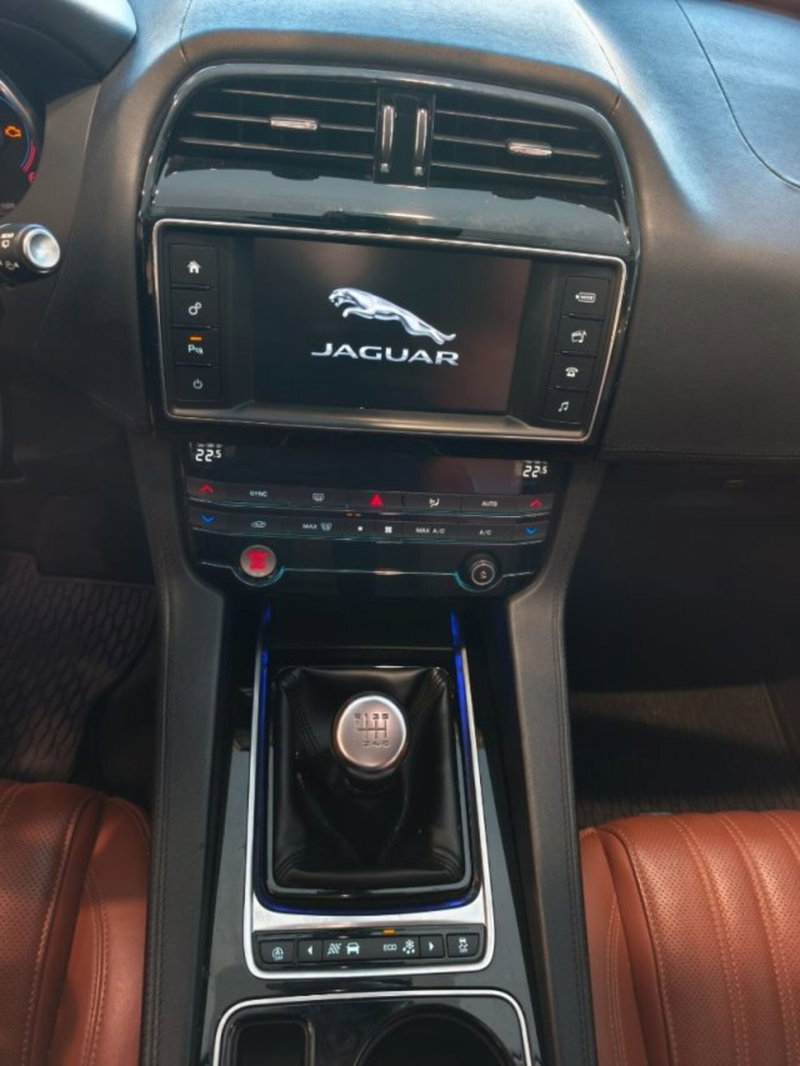 Jaguar F-Pace usata a Firenze (10)