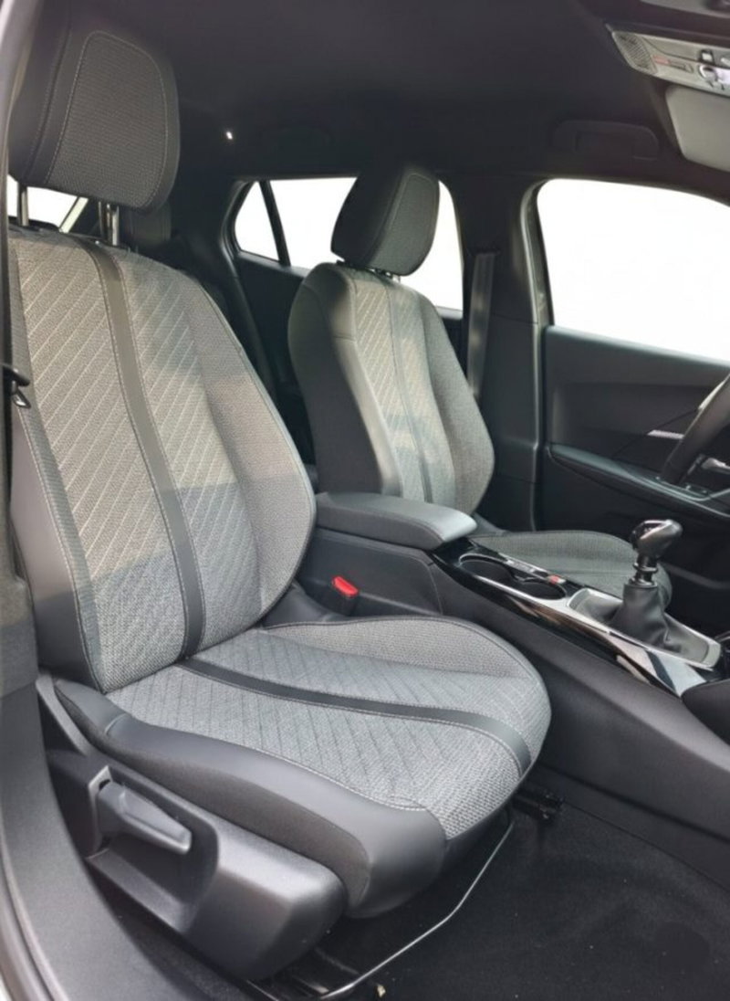 Peugeot 2008 usata a Firenze (11)