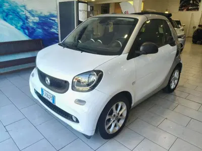 smart Fortwo Cabrio 70 1.0 twinamic cabrio Youngster del 2017 usata a Firenze