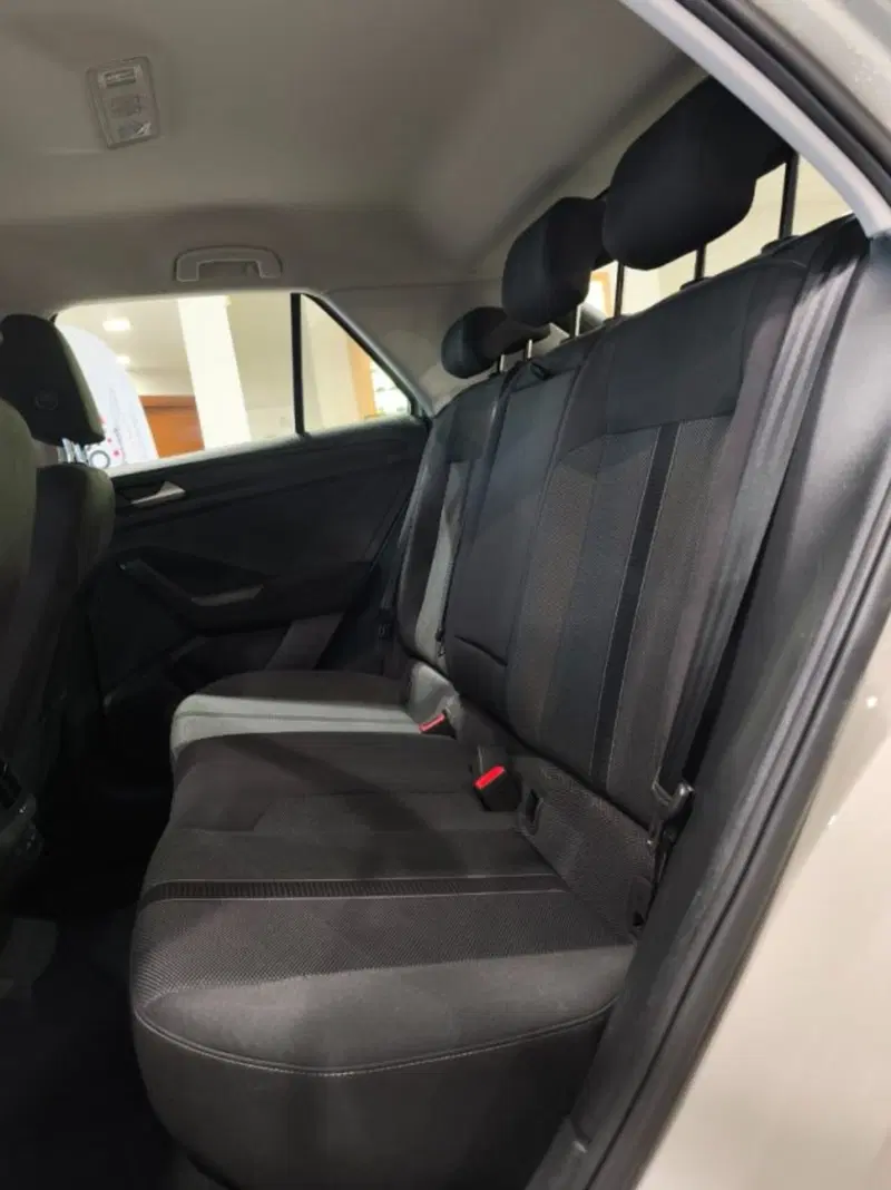 Volkswagen T-Roc usata a Firenze (14)