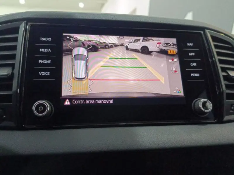 Skoda Karoq usata a Catania (17)