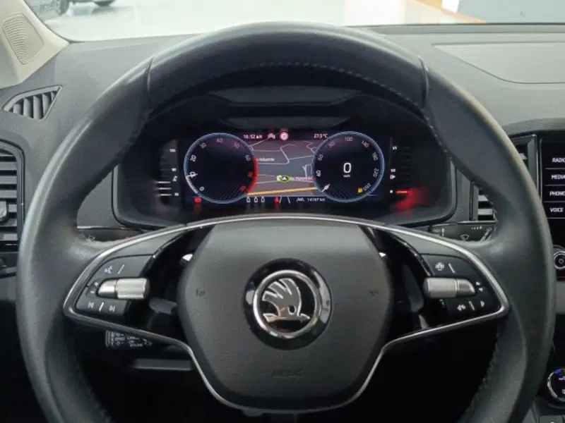 Skoda Karoq usata a Catania (18)