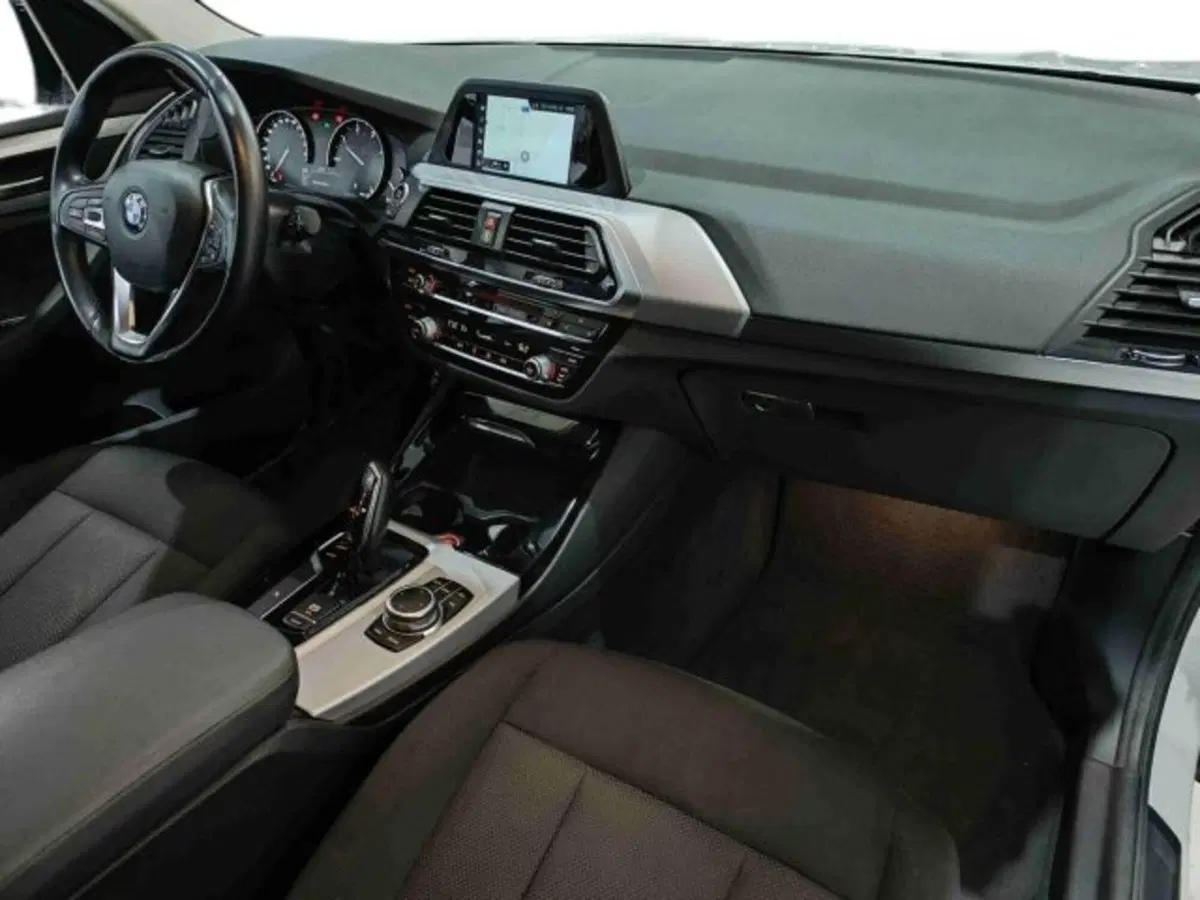 BMW X3 usata a Catania (9)