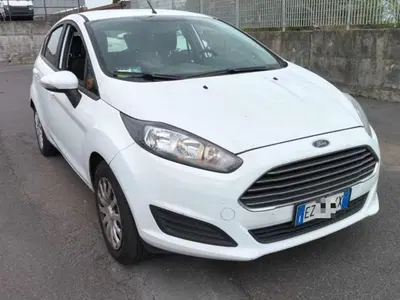 Ford Fiesta 1.0 80CV 5 porte del 2015 usata a Belpasso