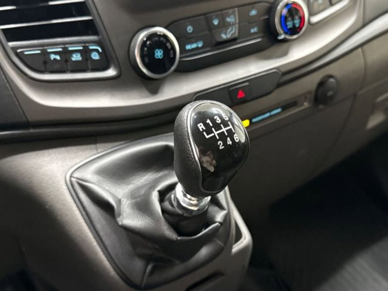 Ford Transit Custom Furgone usata a Catania (8)