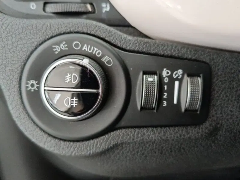 Fiat 500X usata a Catania (18)