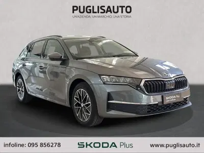 Skoda Octavia Station Wagon 2.0 tdi Executive 150cv dsg del 2024 usata a Belpasso