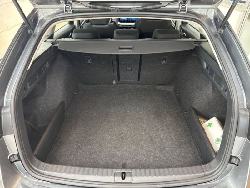 Skoda Octavia Station Wagon usata a Catania (12)