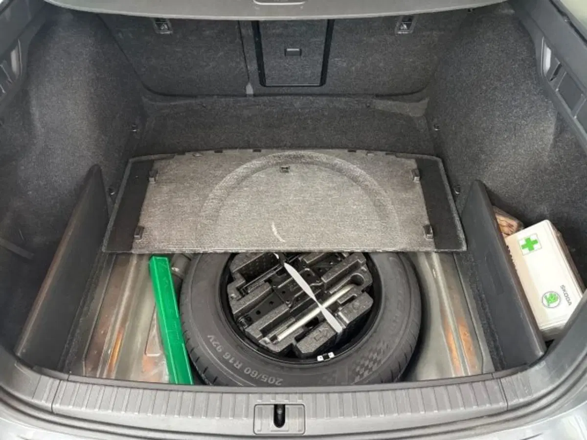 Skoda Octavia Station Wagon usata a Catania (13)