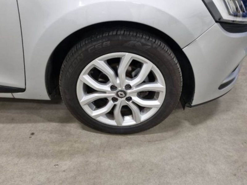 Renault Clio Sporter usata a Catania (11)