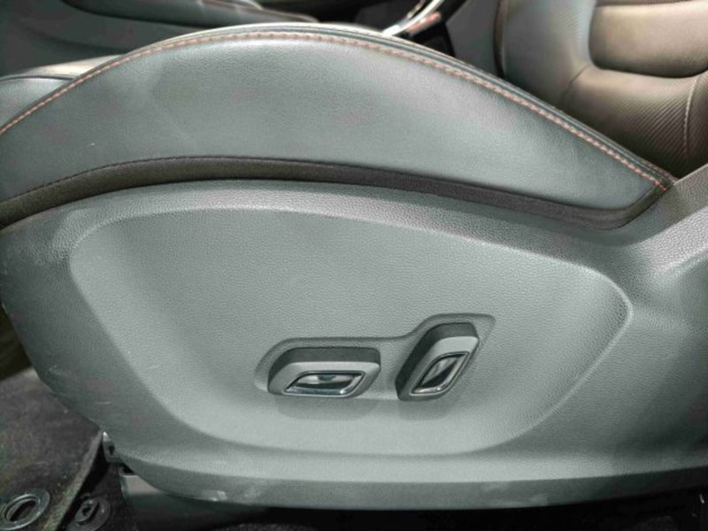 Mg ZS (2021-->) usata a Catania (18)
