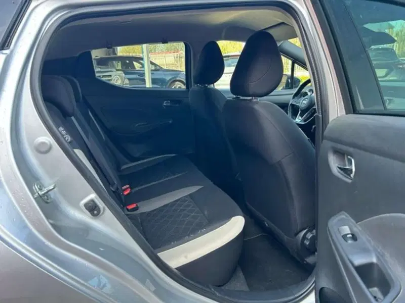 Nissan Micra usata a Firenze (13)