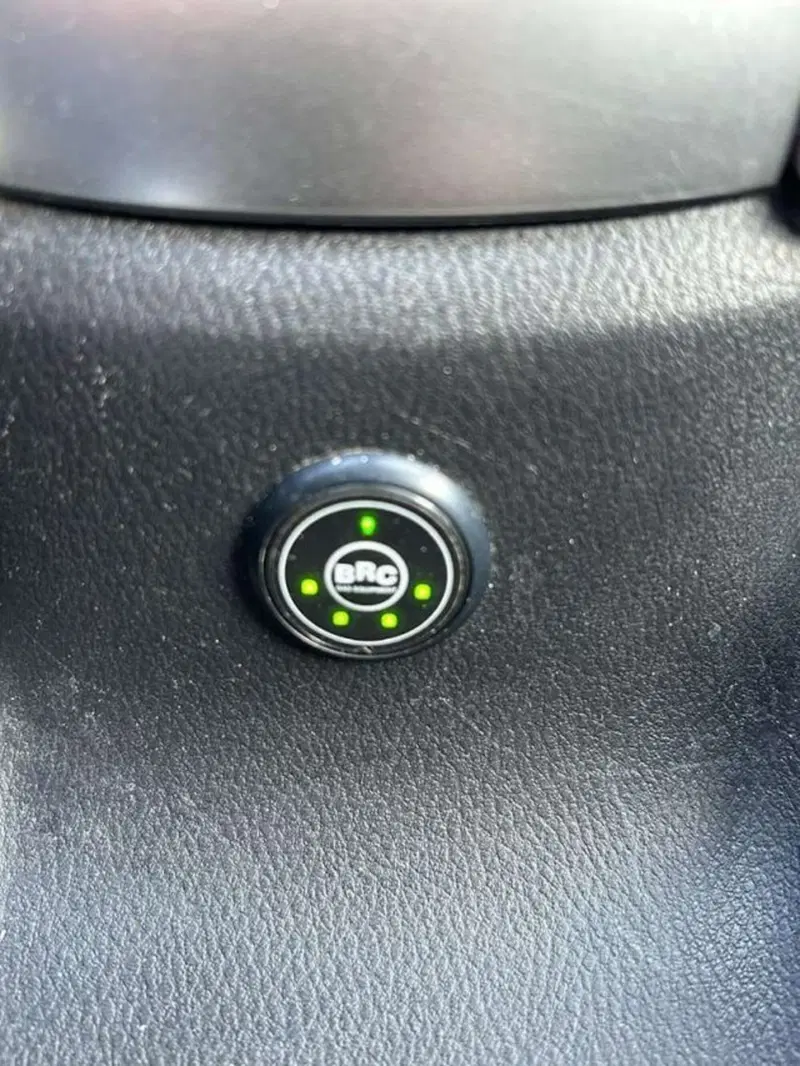 Nissan Micra usata a Firenze (17)