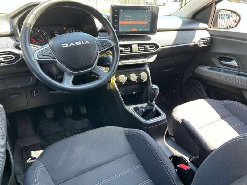 Dacia Sandero usata a Firenze (14)