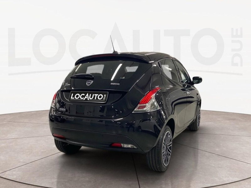 Lancia Ypsilon usata a Torino (4)