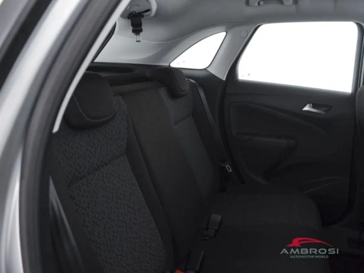 Opel Crossland X usata a Perugia (11)