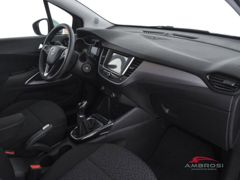 Opel Crossland X usata a Perugia (12)