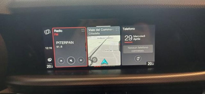 Alfa Romeo Stelvio nuova a Padova (14)