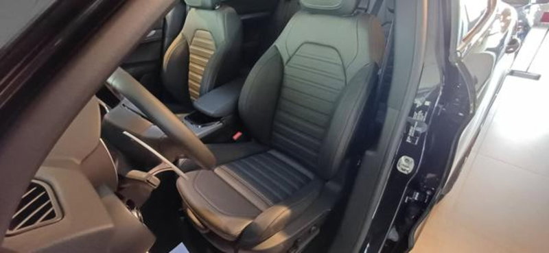 Alfa Romeo Stelvio nuova a Padova (19)