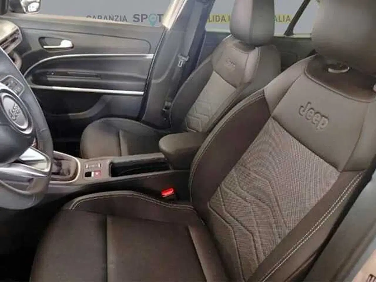 Jeep Avenger usata a Brescia (10)