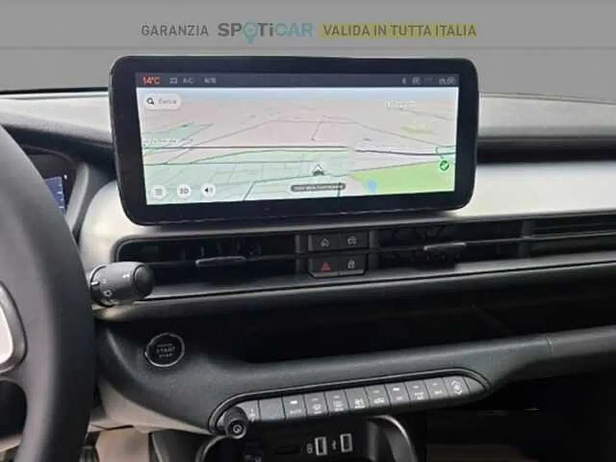 Jeep Avenger usata a Brescia (9)
