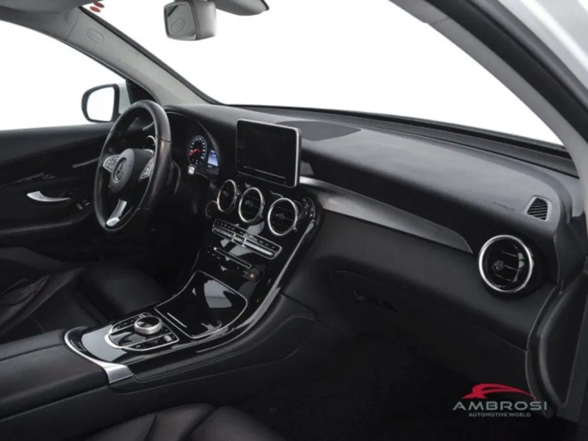 Mercedes-Benz GLC SUV usata a Perugia (12)