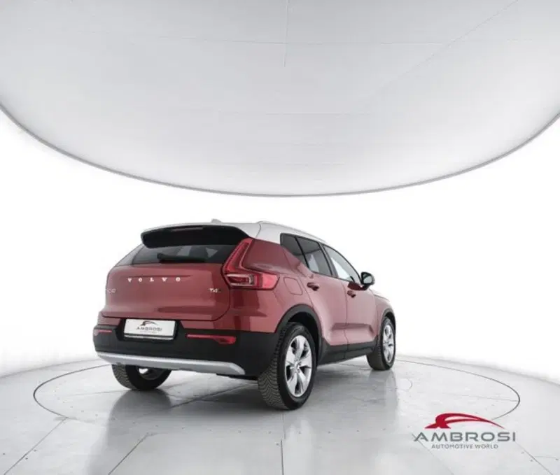 Volvo XC40 usata a Perugia (3)