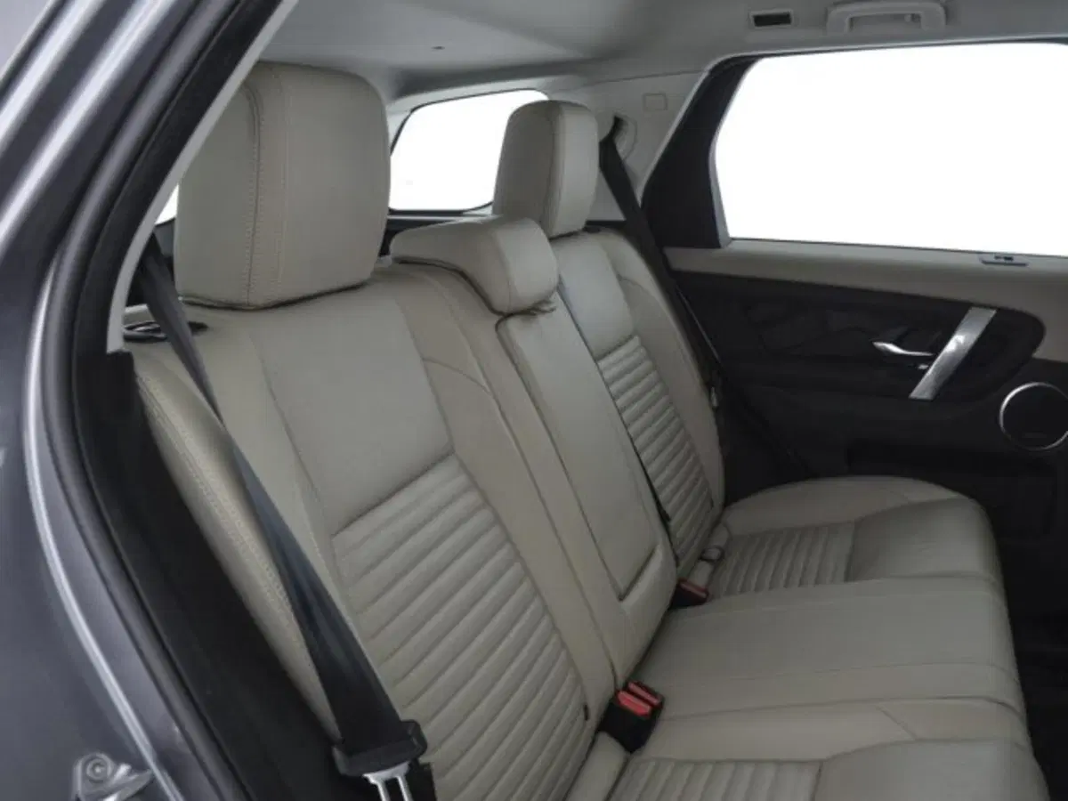 Land Rover Discovery Sport usata a Perugia (5)