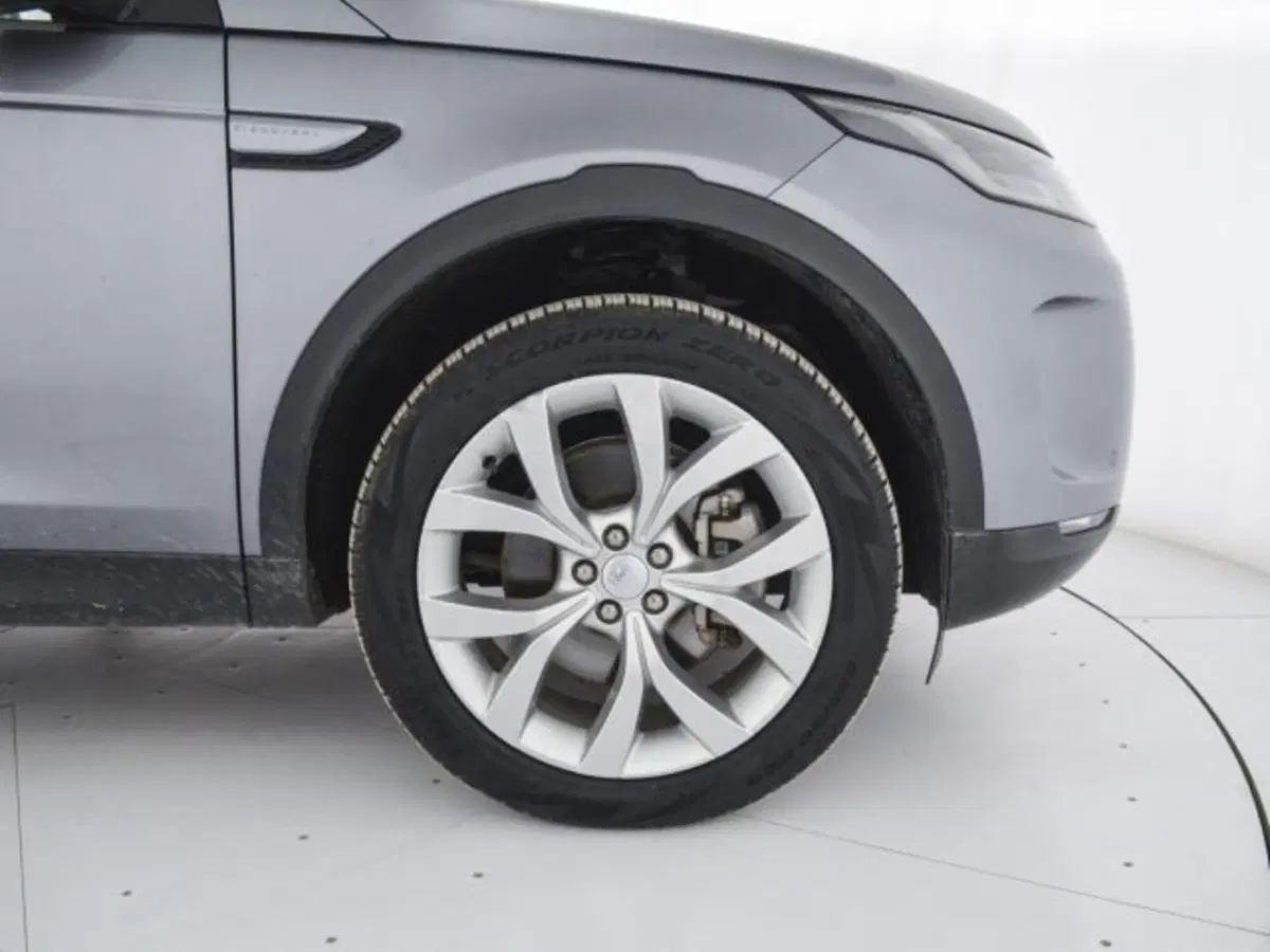 Land Rover Discovery Sport usata a Perugia (9)