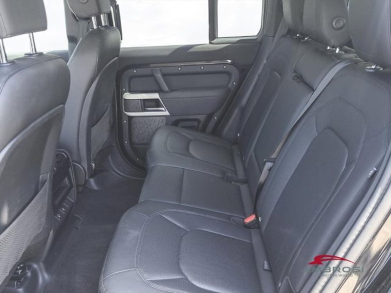 Land Rover Defender usata a Perugia (10)