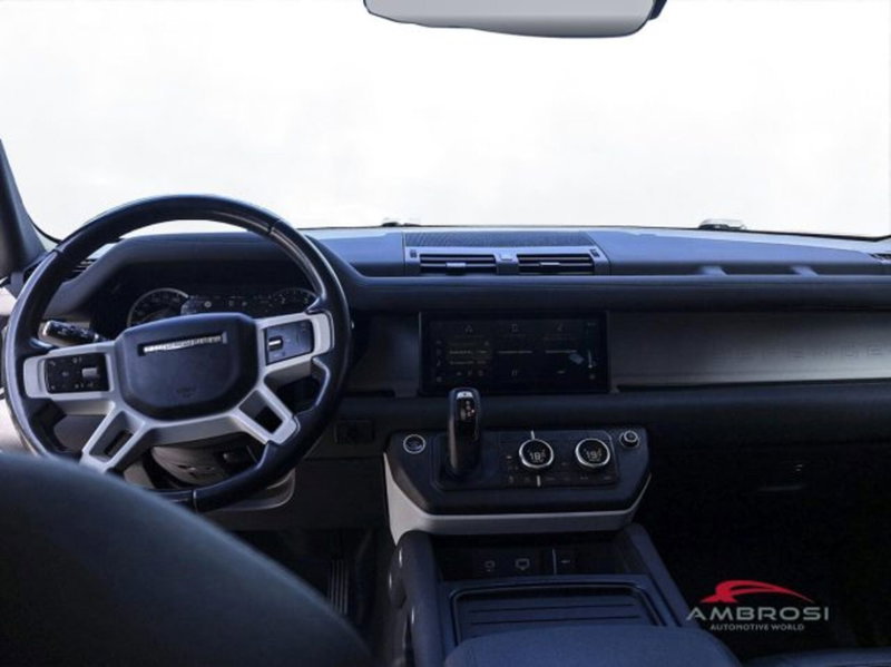 Land Rover Defender usata a Perugia (12)