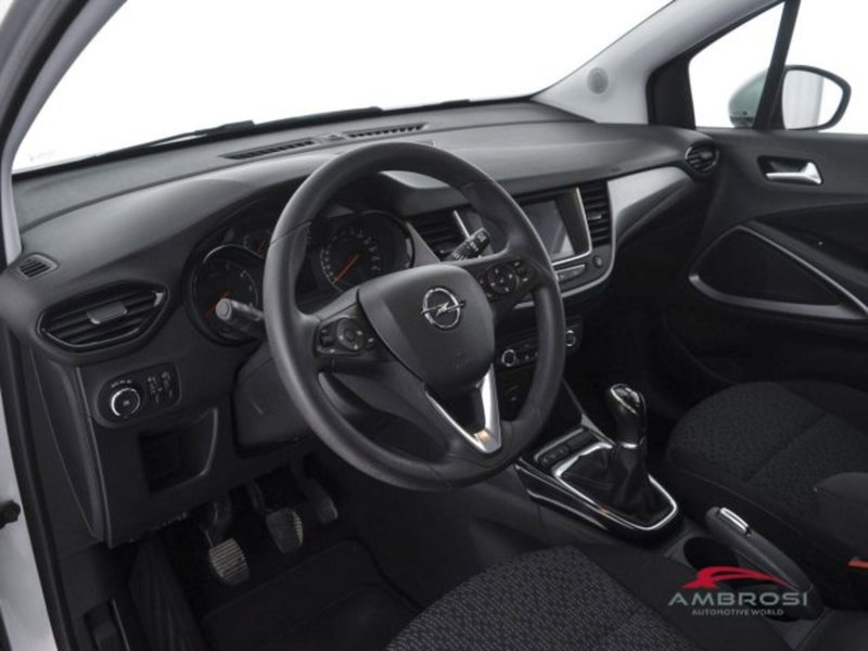 Opel Crossland X usata a Perugia (8)