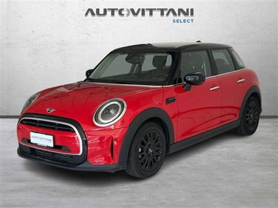 MINI Mini 1.5 Cooper Essential 5 porte del 2024 usata a Como