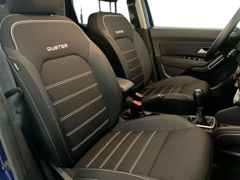 Dacia Duster usata a Como (11)