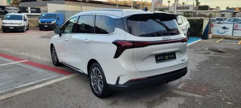 Evo Evo Spazio nuova a Napoli (3)